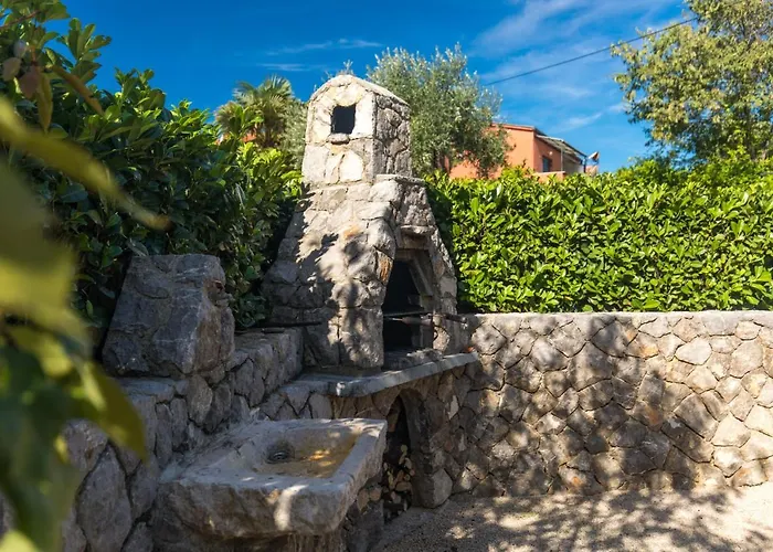 Apartment Laura Krk Town