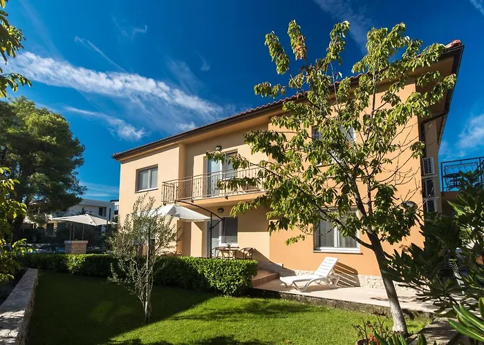 Apartment Laura Krk Town