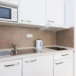 Laura Apartment *