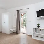 Apartment Laura *