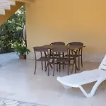 Laura Apartment