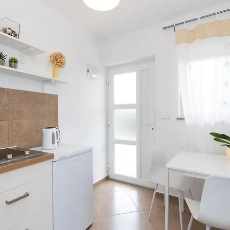 Laura Appartement Krk Town